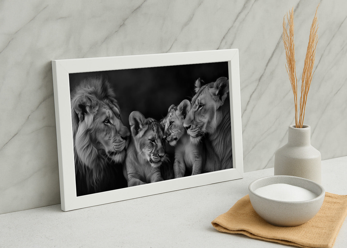 Cuadro Familia de cuatro leones en blanco y negro