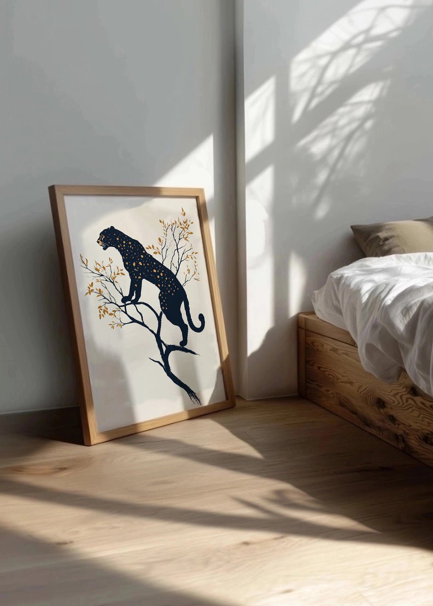 Cuadro Pantera sobre arbol estilo minimalista