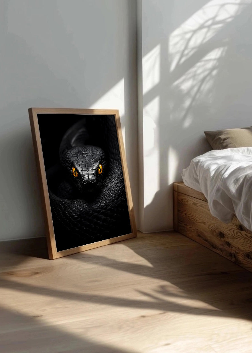 Cuadro Serpiente negra de ojos naranjas