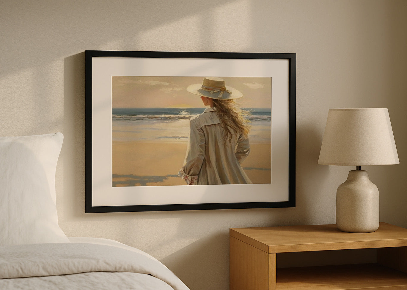 Cuadro Mujer mirando el atardecer en la playa