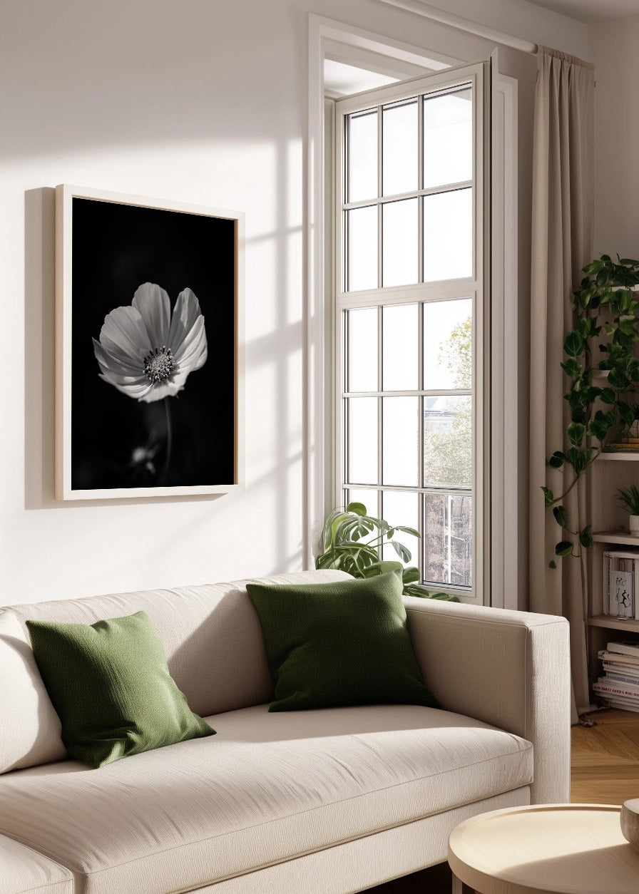 Cuadro ​Flor con fondo negro