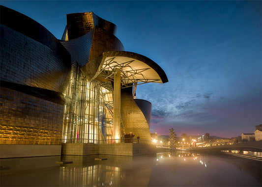 Cuadro ​Guggenheim de noche