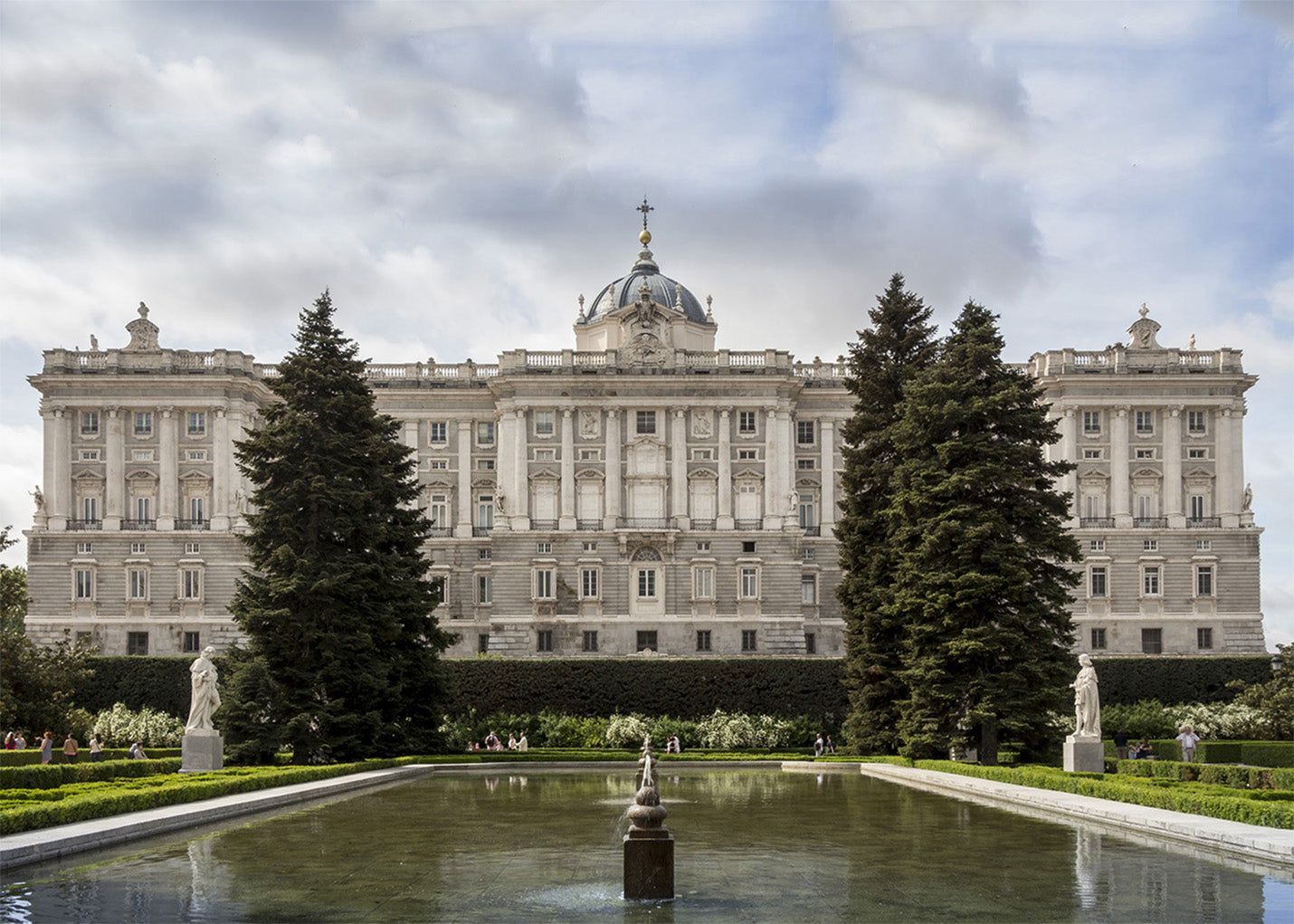 Cuadro Jardines del Palacio Real ( Rafesmar CC BY-SA 4.0)
