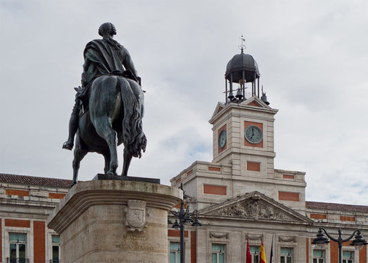 Cuadro Madrid - Carlos III frente al reloj (Carlos Delgado CC BY-SA 3.0)
