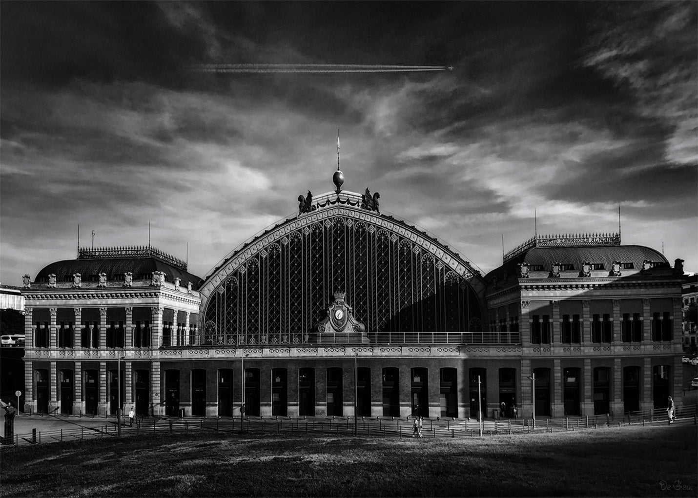 Cuadro Puerta de Atocha en Blanco y negro (CC BY-SA 2.0 por Ramírez de Gea)