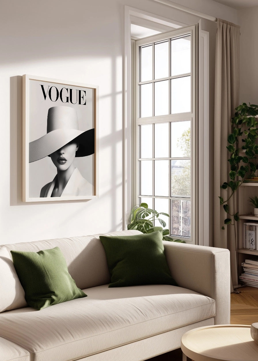 Cuadro ​Señorita con sombrero Vogue Style