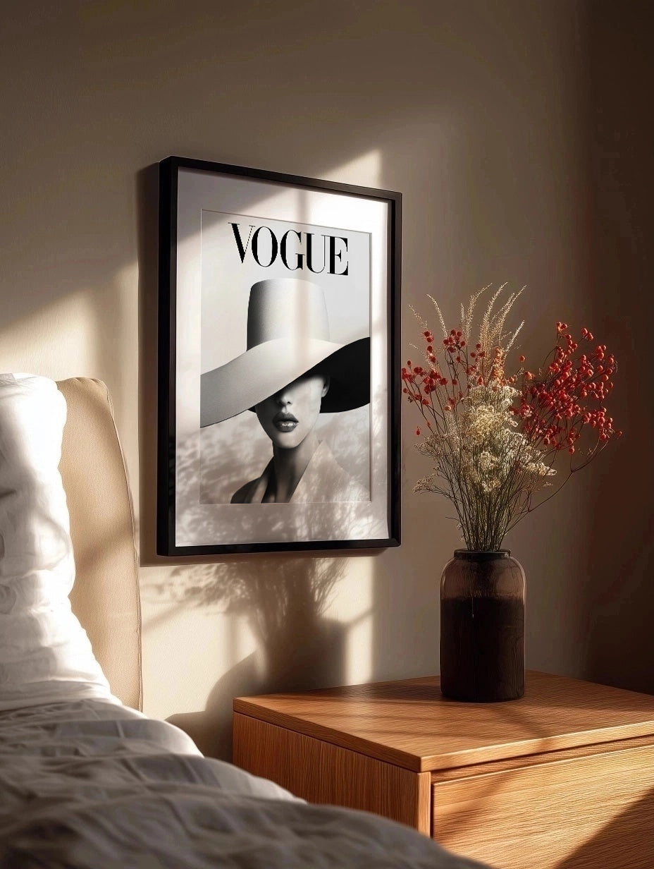 Cuadro ​Señorita con sombrero Vogue Style
