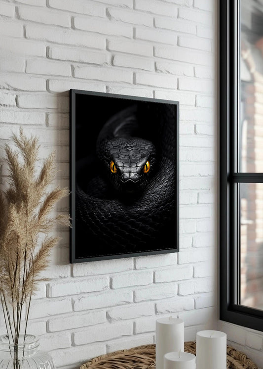 Cuadro ​Serpiente negra de ojos naranjas