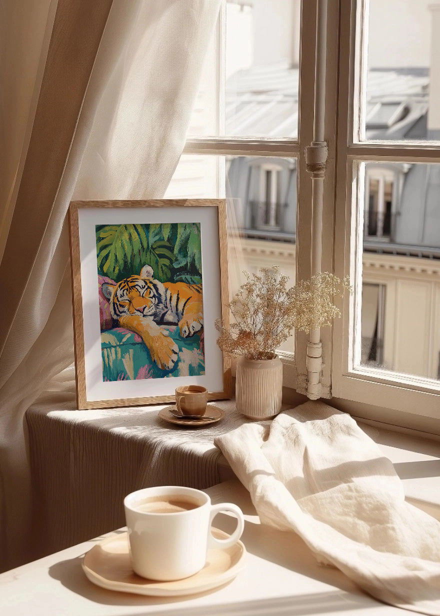Cuadro ​Tigre durmiendo sobre cojines pastel